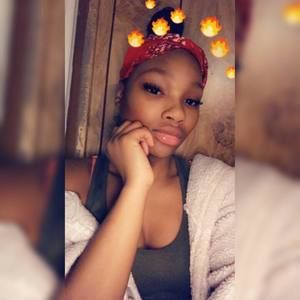 Meet your Posher, Kara